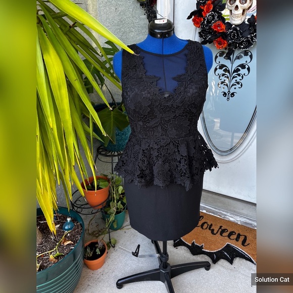 Little Black Dress - Picture 2 of 3